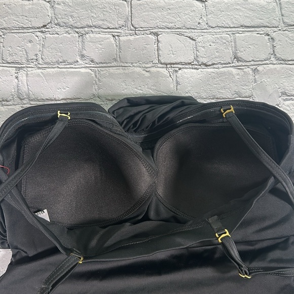 Swimsuits For All Women's Black Ruched Skirted Bandeau Swimdress size 10 NEW - Picture 15 of 16